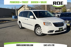 2015 Chrysler Town & Country Touring