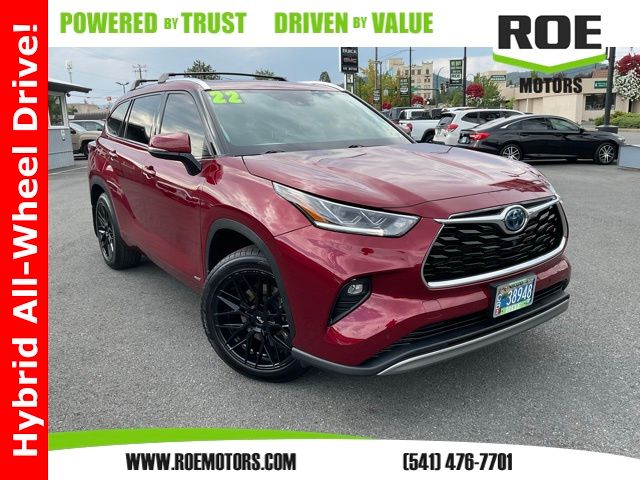 2022 Toyota Highlander Hybrid Platinum