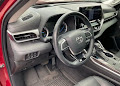 2022 Toyota Highlander Hybrid Platinum