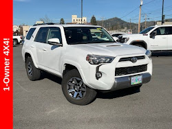 2022 Toyota 4Runner TRD Off-Road Premium