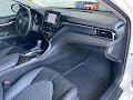 2022 Toyota Camry Hybrid SE