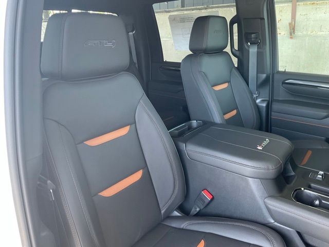 2026 GMC Sierra 3500HD AT4 - Photo 27