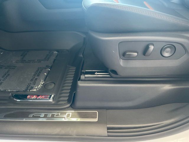 2026 GMC Sierra 3500HD AT4 - Photo 16
